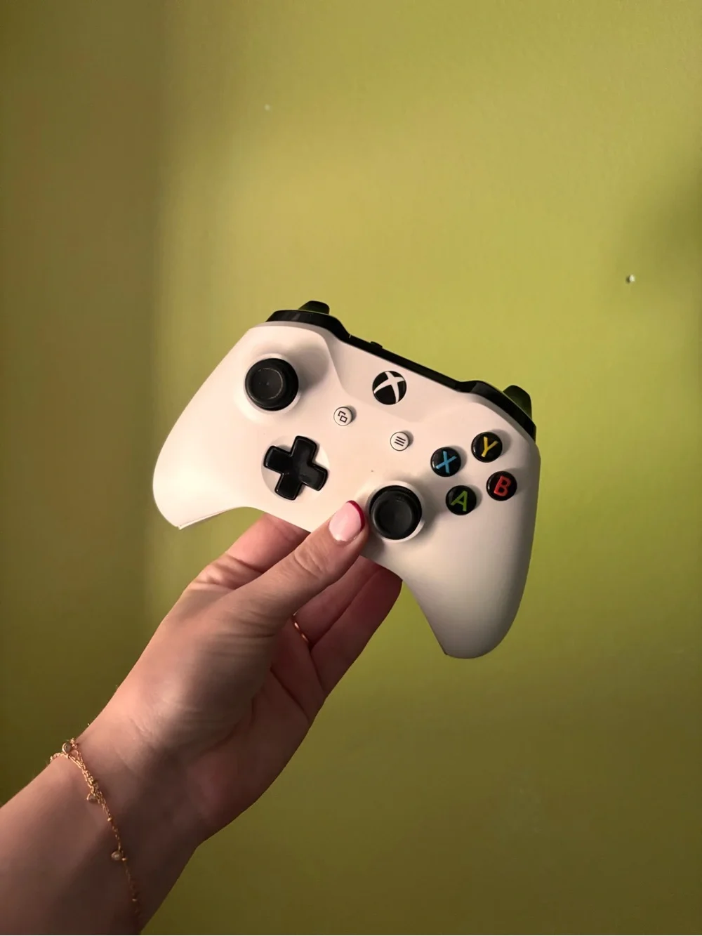 Xbox Wireless Condrollers USED/BROKE
